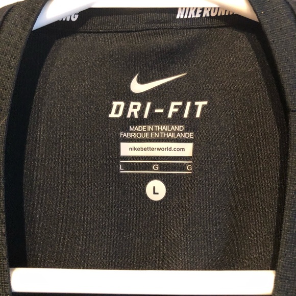 Nike Dri-Fit Running Shirt - Picture 2 of 2
